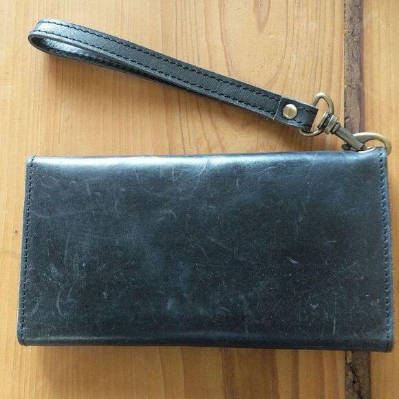 ELEVATE leather Trifold Leather Wallet - Picture 6 of 17